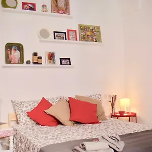https://casa-coco.lecce-hotels.com